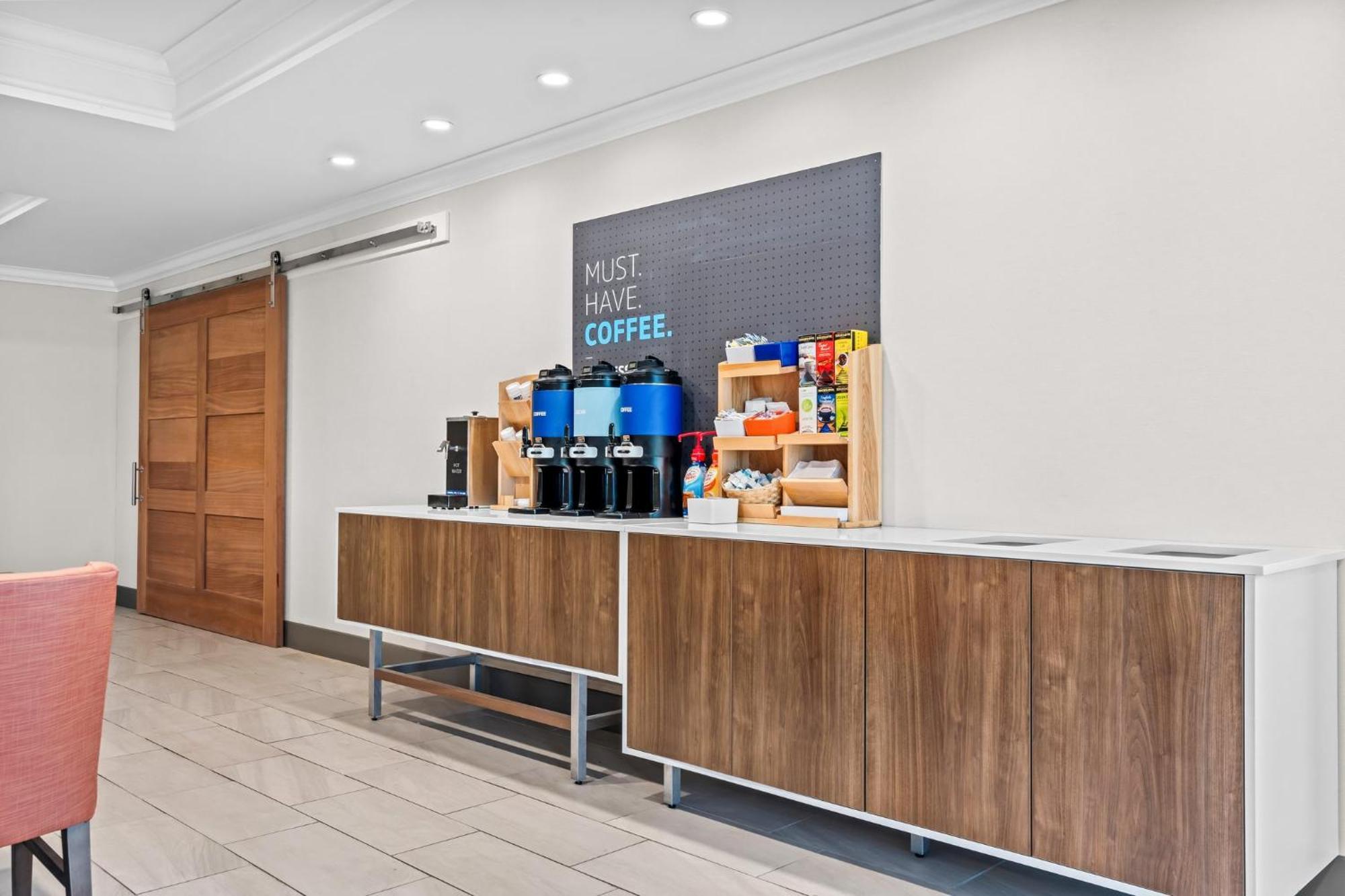 Holiday Inn Express Washington Court House By Ihg Exterior foto
